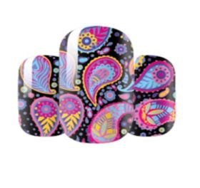 Vibrant paisley design nails